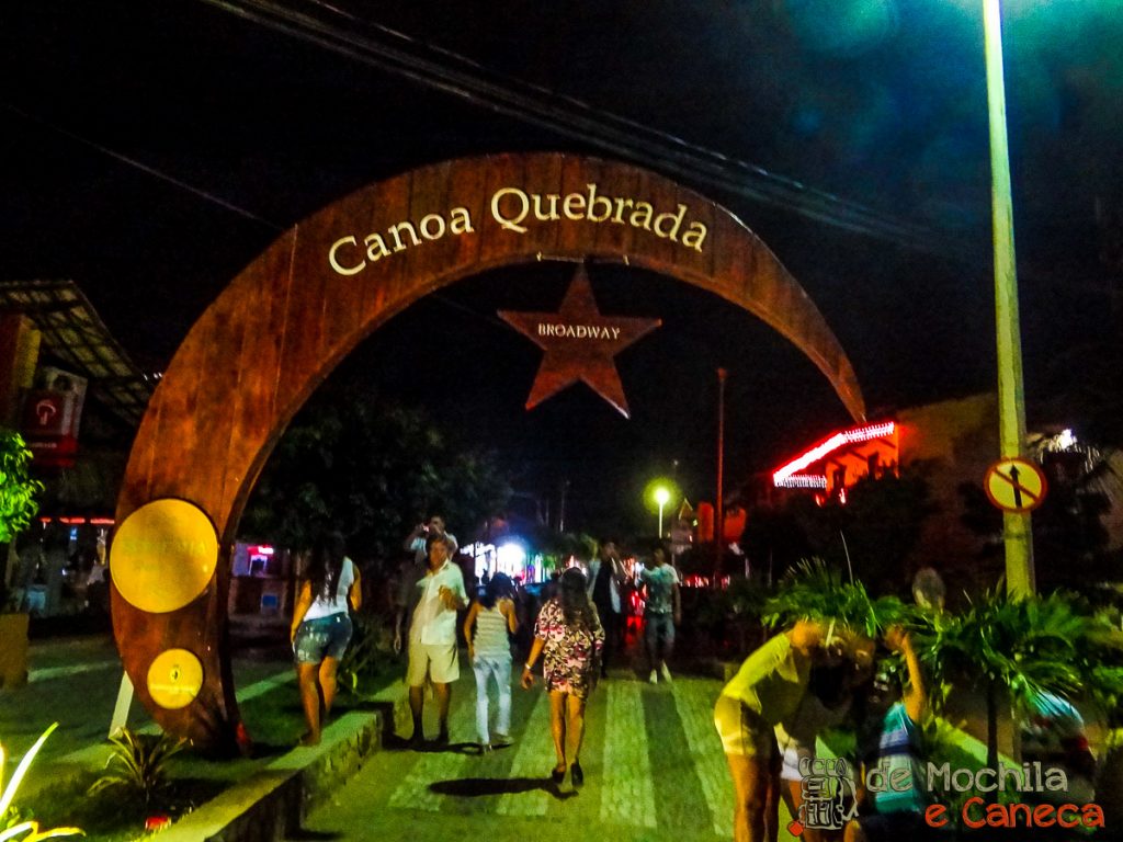 Broadwqy cearense - rua movimentada. 