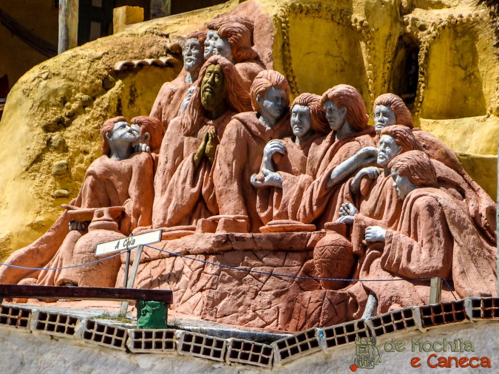 Canoa Quebrada - Ceará- Esculturas mulheres de areia