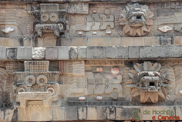 Detalhes do Templo de Quetzalcoatl. Detalhes do Templo de Quetzalcoatl. Teotihuacan