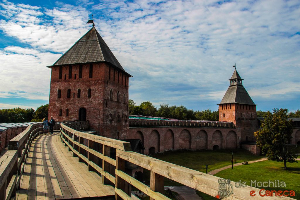 Passeio pelas Muralhas do Kremlin.