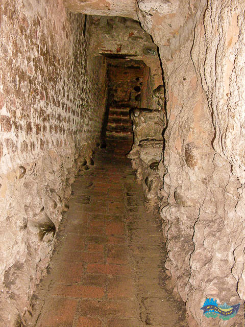 Túnel - Museu da Inquisição. 