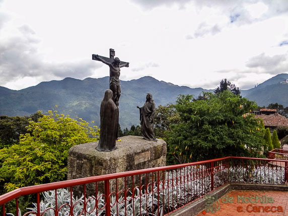 Cerro de Monserrate-Via Crucis