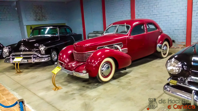 Museu do automovel de curitiba-Carros Antigos