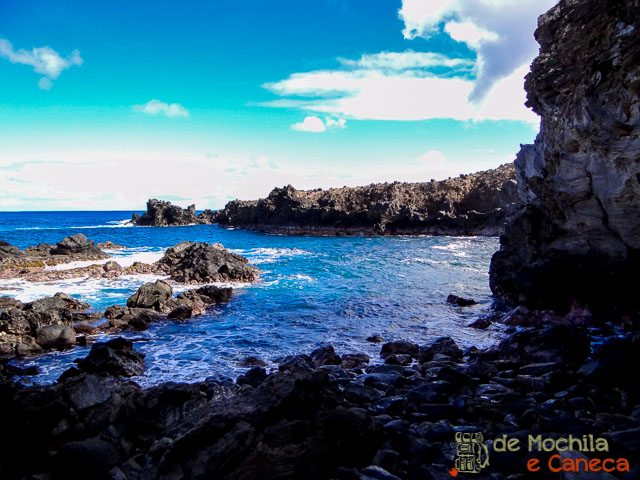Vista a partir da caverna Cavernas da Ilha de Pascoa - Rapa Nui (10)
