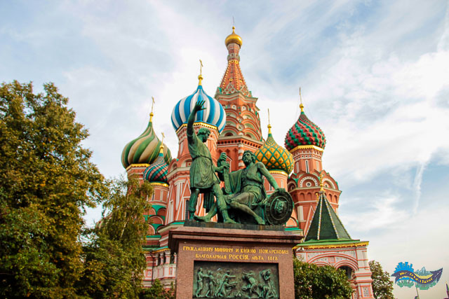 Minin e Poxarsky - Salvaram a Rússia na invasão polonesa. 