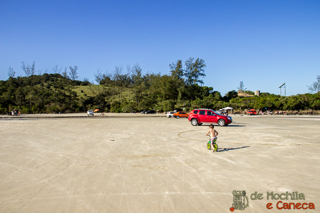 Praia com carros - Ouvidor