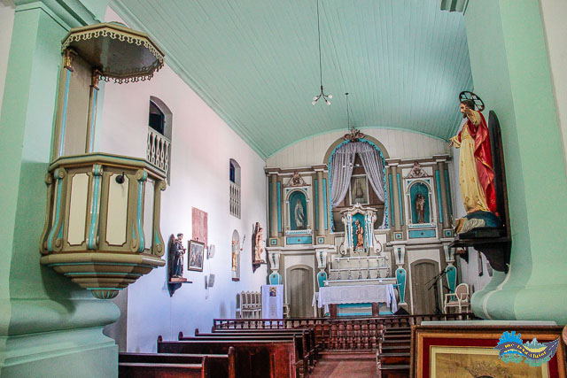 Interior da Paróquia Santo Antônio da Lapa.