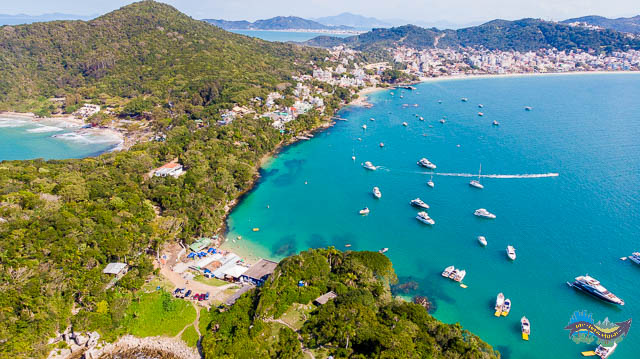 Vista aérea da Praia da Sepultura e região. Praia da Sepultura