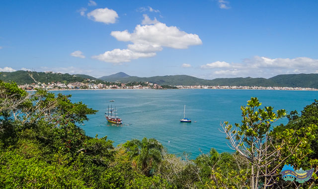 Visual a partir da trilha ecológica. Visual a partir da trilha ecológica.