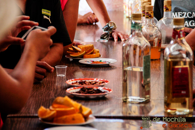 Degustação de Mezcal Mezcal-Chapulines