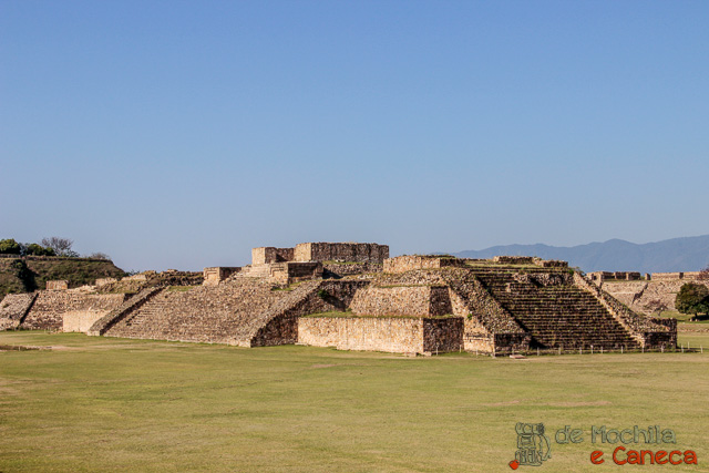 Monte Albán- Pirâmide Monte Albán- Pirâmide
