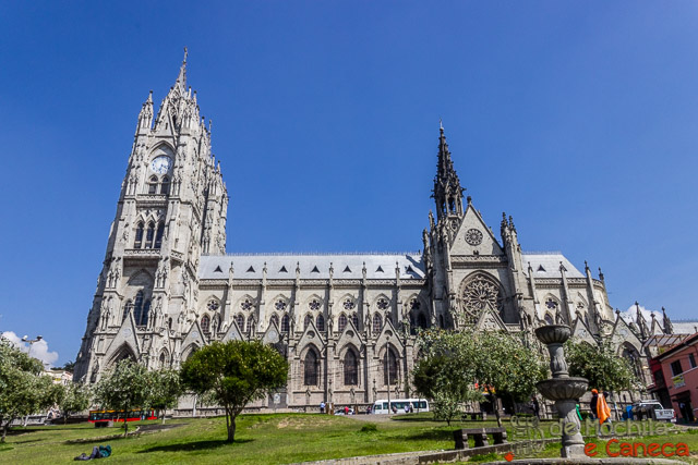 Basílica del Voto Nacional - a maior igreja do Equador. Free Walking Tour em Quito-Basílica del Voto Nacional