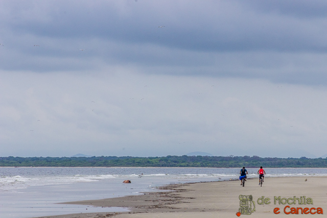 Ilha de Superagui-Praia Deserta