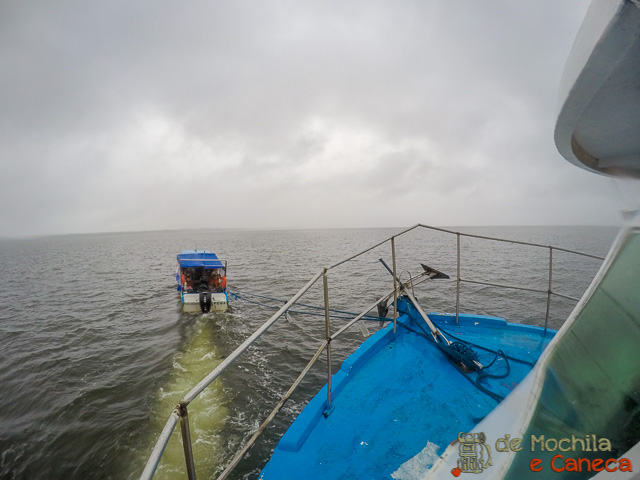 Barco rebocado - Paranaguá