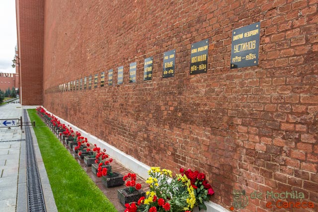 Praça Vermelha de Moscou - Necrópole da Muralha do Kremlin 