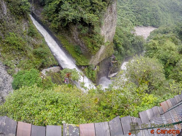 Vista a partir da Ponte Pênsil. Vista a partir da Ponte Pênsil.