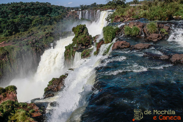 Cataratas Argentinas ensolaradas e coloridas! Cataratas Argentinas ensolaradas e coloridas!