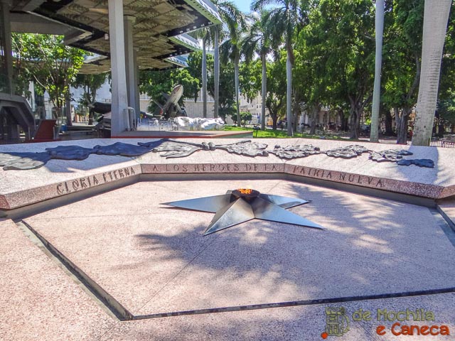Chama eterna. Chama eterna. Museu da Revolução - Museo de la Revolución.