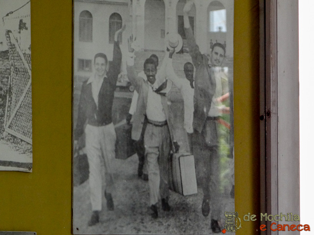 Fidel saindo da prisão. Fidel saindo da prisão. Museu da Revolução - Museo de la Revolución.