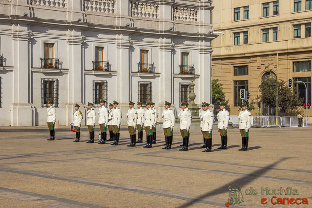 Fardas brancas - verão. 