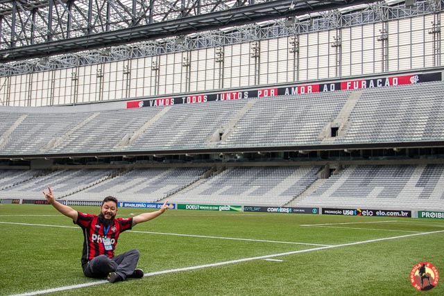 Arena da Baixada. 