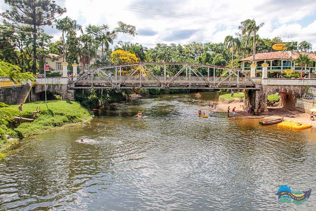 Ponte de Ferro. O que fazer em Morretes: Rio Nhundiaquara.