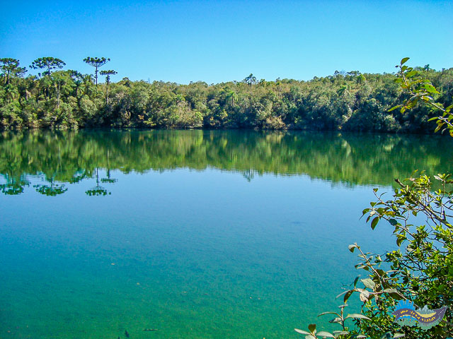 A lagoa dourada de Vila Velha. 