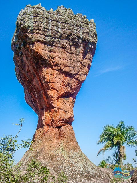 A famosa Taça de Vila Velha. Arenito - Taça - Parque Estadual de Vila Velha - O que fazer em Ponta Grossa