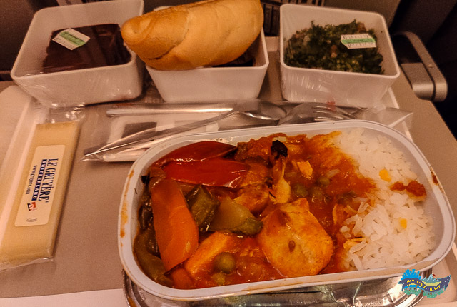 Como é voar com a Swiss - Jantar