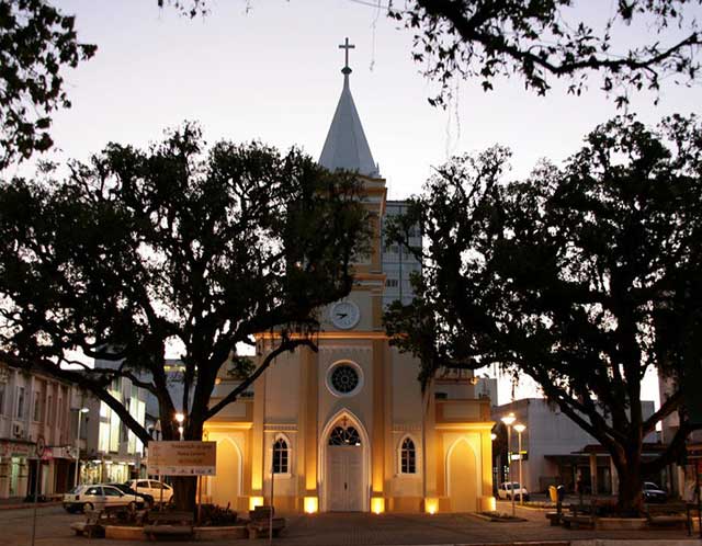 Pontos Turisticos de Itajaí - Igreja da Imaculada Conceição