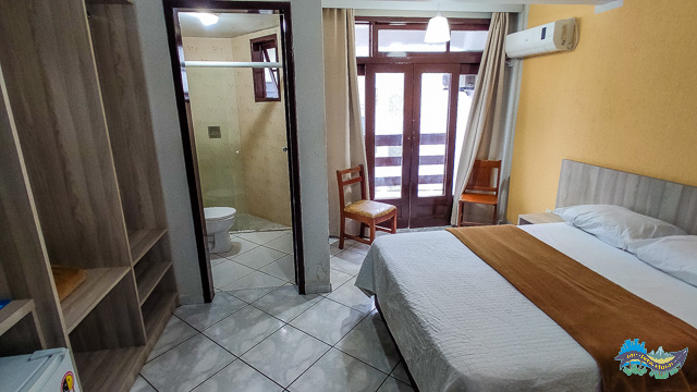 Quarto - Dica de Hospedagem em Laguna