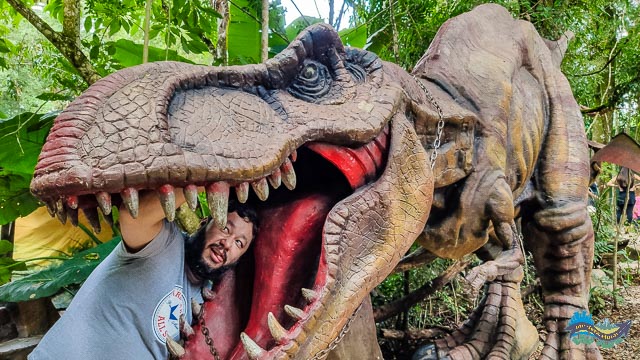 Parque dos Dinossauros perto de Curitiba
