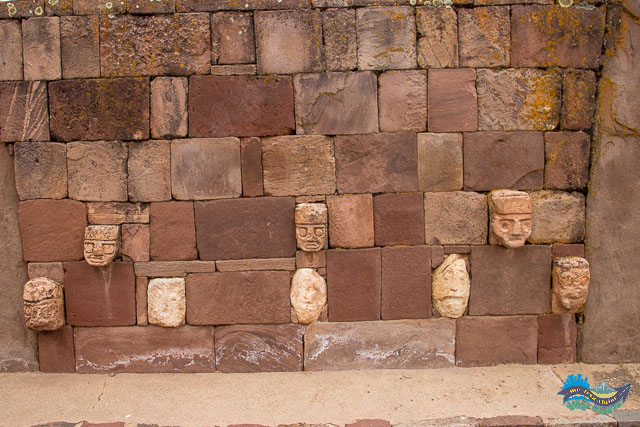 Templo Semi-Subterrâneo - Tiwanaku