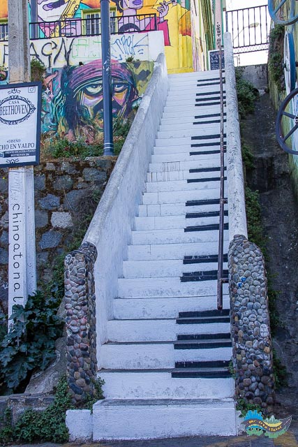 Escadas grafitadas -