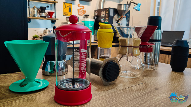 Métodos diferentes para fazer cafés. 