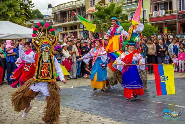  danças típicas do Equador. 